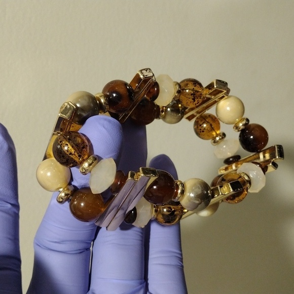 Boho Beaded Stretch Bracelet – Mixed Brown, Cream & Gold Tone, Geometric Accents - Picture 4 of 5